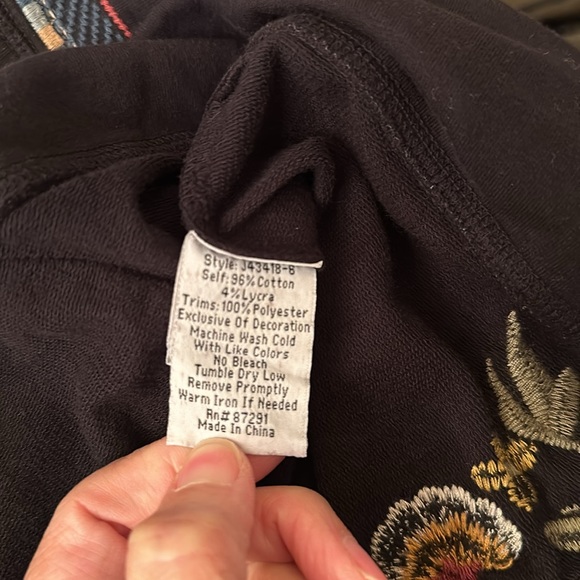 Johnny Was - Picture 6 of 7